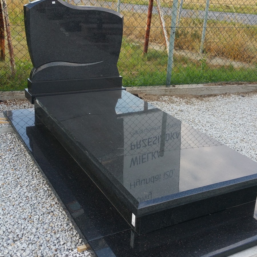 Nagrobki granitowe